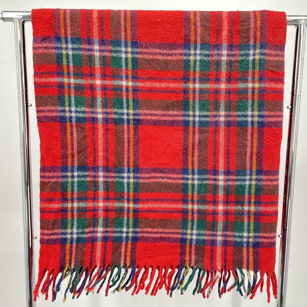 Wool Plaid Throw Home Linens