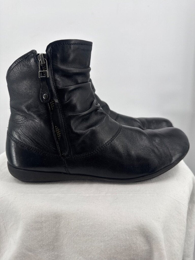 women Josef Seibel Naly 24 / Faye 05 Ruched Leather Ankle Boot Black Shoes
