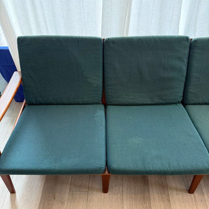 Rare 4-Seater MCM Arne Wahl Iversen Model 35 Teak Sofa Furniture