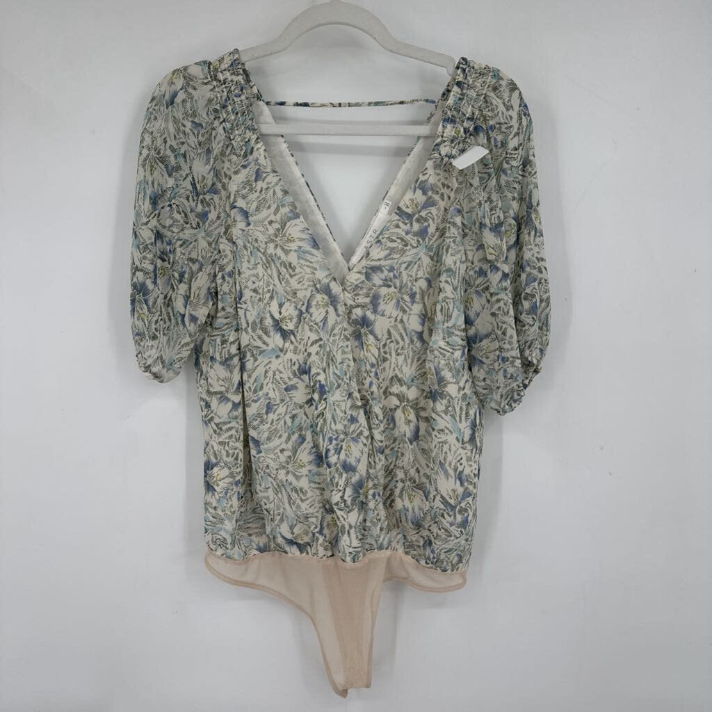 women ASTR Floral Print Body Suit Cream Woven Top L
