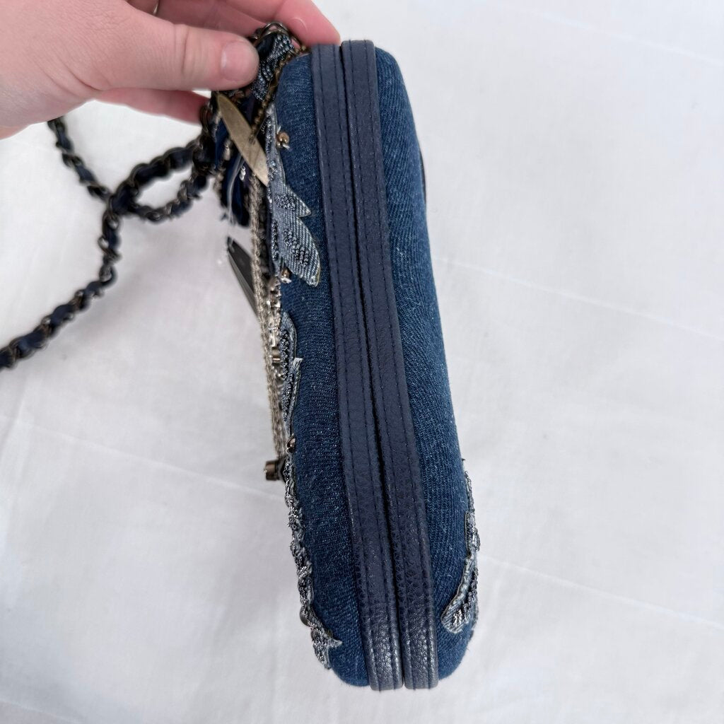 women Mary Frances NWT Metallic Melody Guitar Crossbody Bag Denim Blue Purse