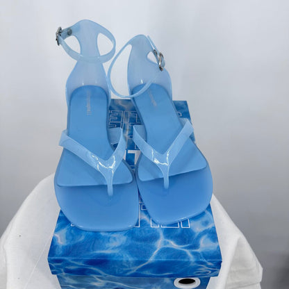 women Jeffrey Campbell NIB Gummy Thong Kitten Heel Sandals Blue Shoes 39/8