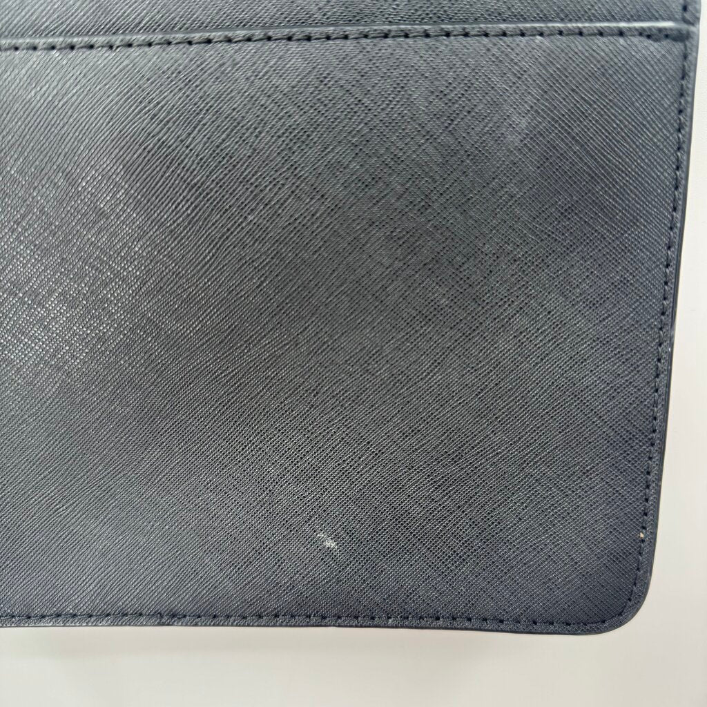 women Michael Kors Jet Set Large East West Flap Crossbody Black Silver Purse 9" x 6.5" x 2"