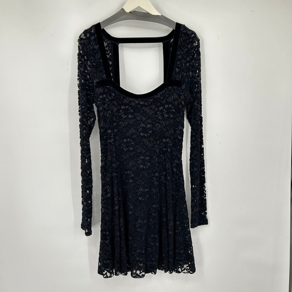 women Free People Flirt for You Long Sleeve Lace Black Dress L