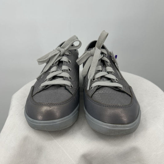 women Munro Gabbie Metallic Snakeskin Sneaker Silver Shoes 8.5