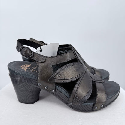 women Dansko Flower Shaped Leather Sandals Black Shoes 38/7.5