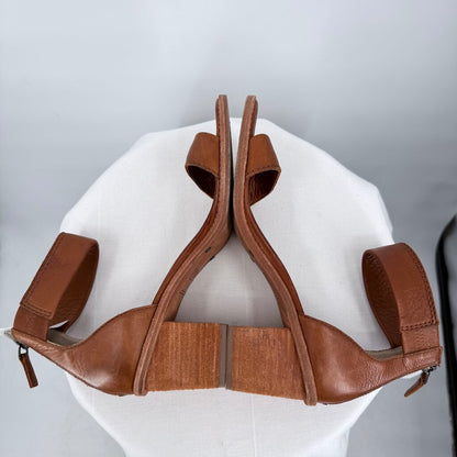 women Frye Brielle Back Zip Leather Sandal Cognac Brown Shoes 8.5