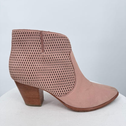 women Frye Jennifer Perforated Bootie Blush Pink Shoes 7.5