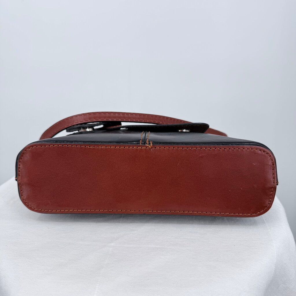 women Vera Pelle Two Tone Leather Crossbody Black Cognac Purse 9.75" x 8.25" x 2.5"